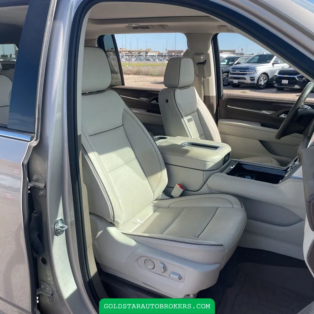 2023 GMC Yukon XL Denali