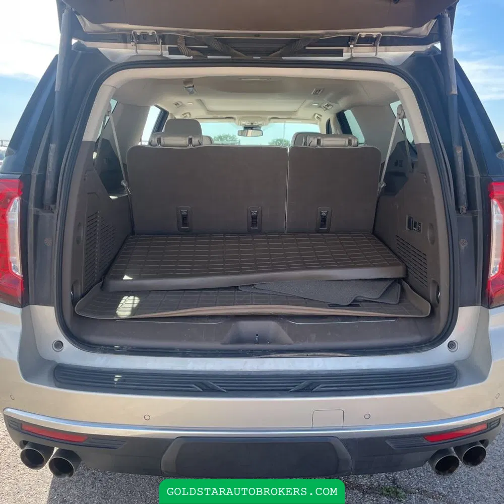 2023 GMC Yukon XL Denali