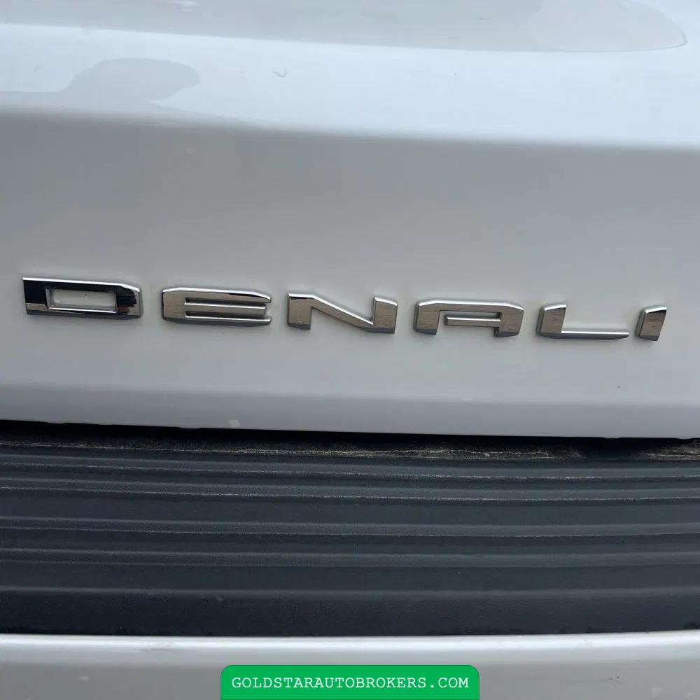 2023 GMC Yukon XL Denali