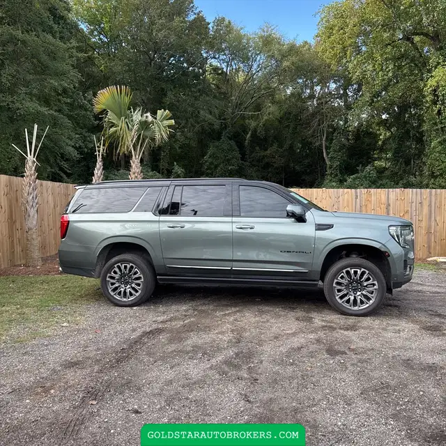 2023 GMC Yukon XL Denali Ultimate