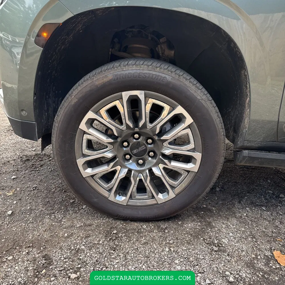 2023 GMC Yukon XL Denali Ultimate
