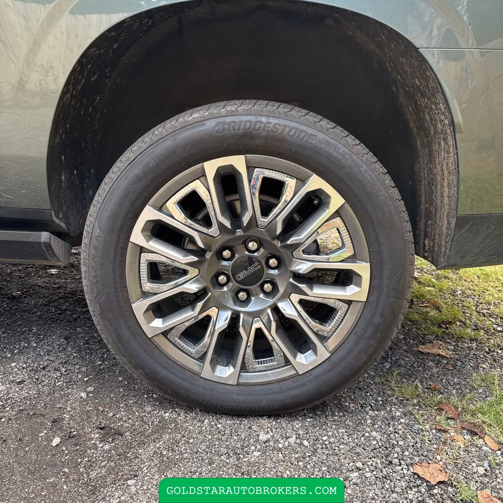 2023 GMC Yukon XL Denali Ultimate