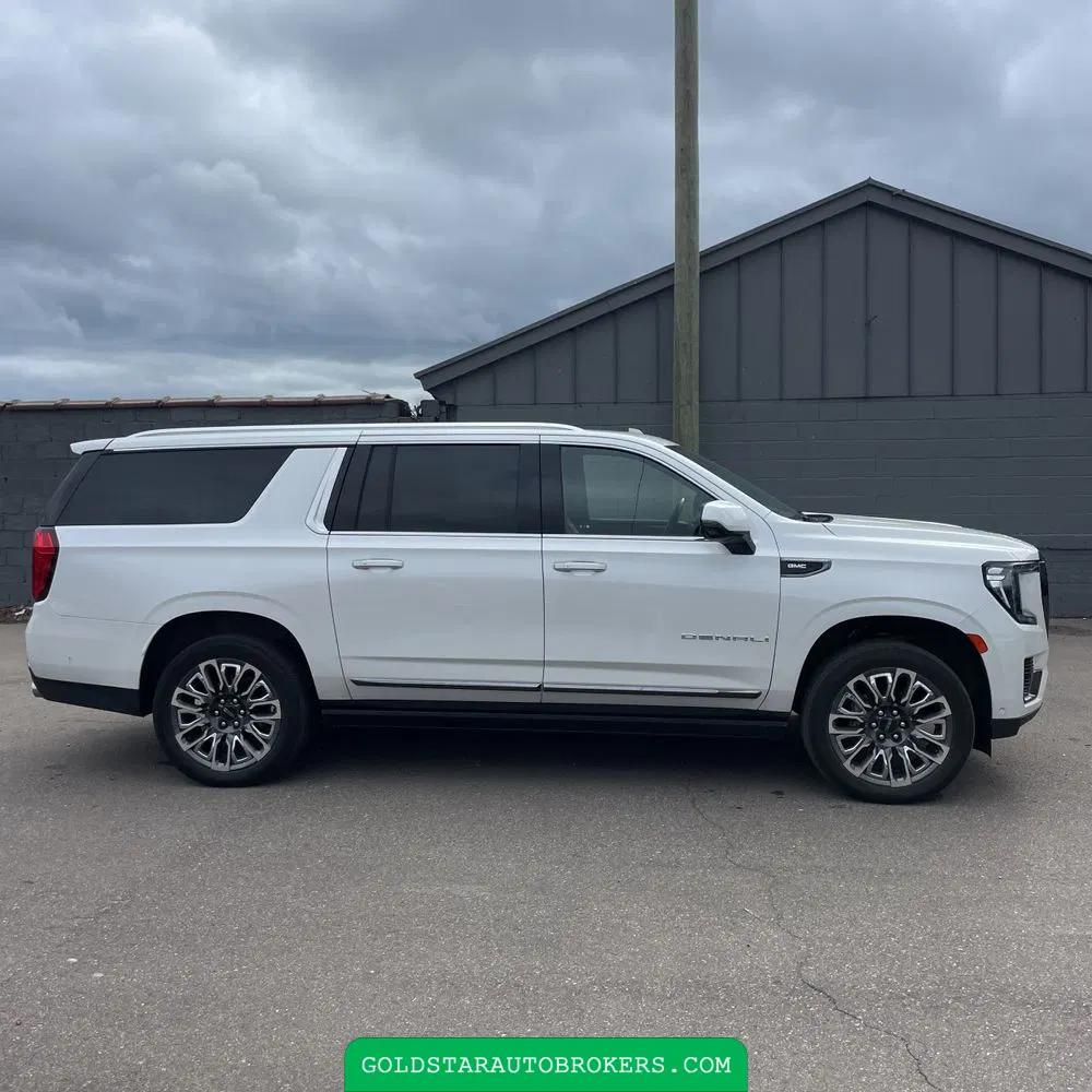 2023 GMC Yukon XL Denali Ultimate