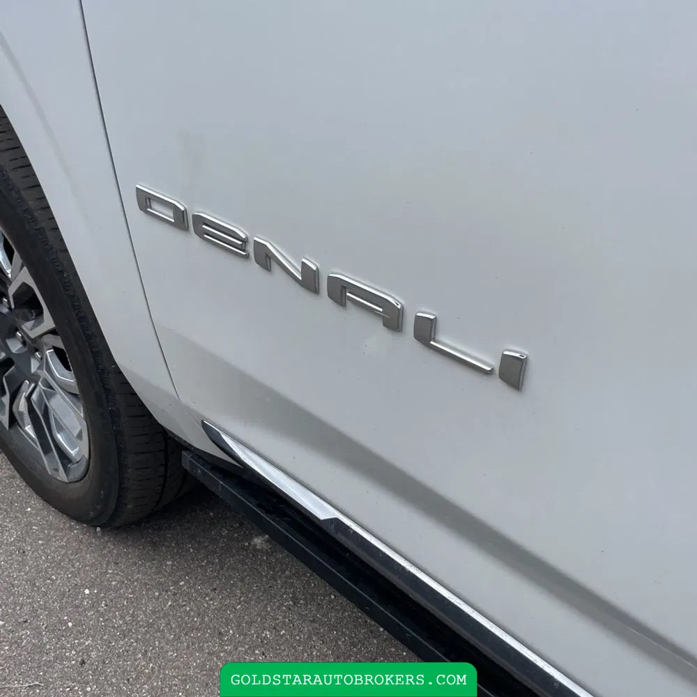 2023 GMC Yukon XL Denali Ultimate