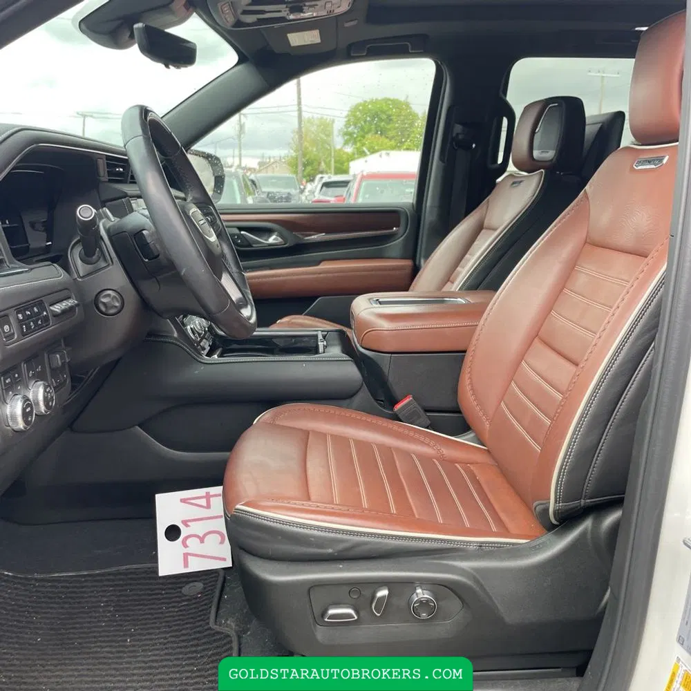 2023 GMC Yukon XL Denali Ultimate