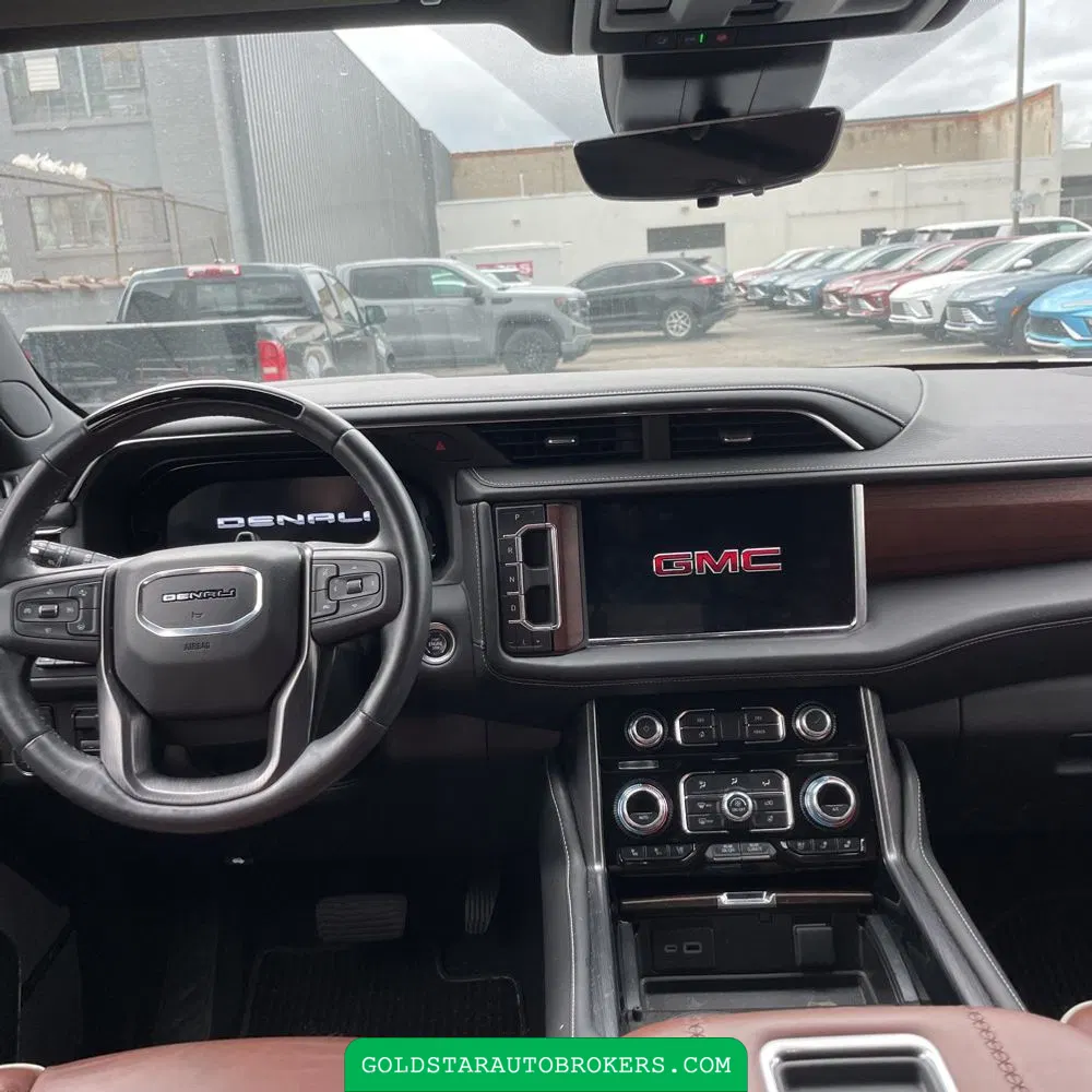 2023 GMC Yukon XL Denali Ultimate