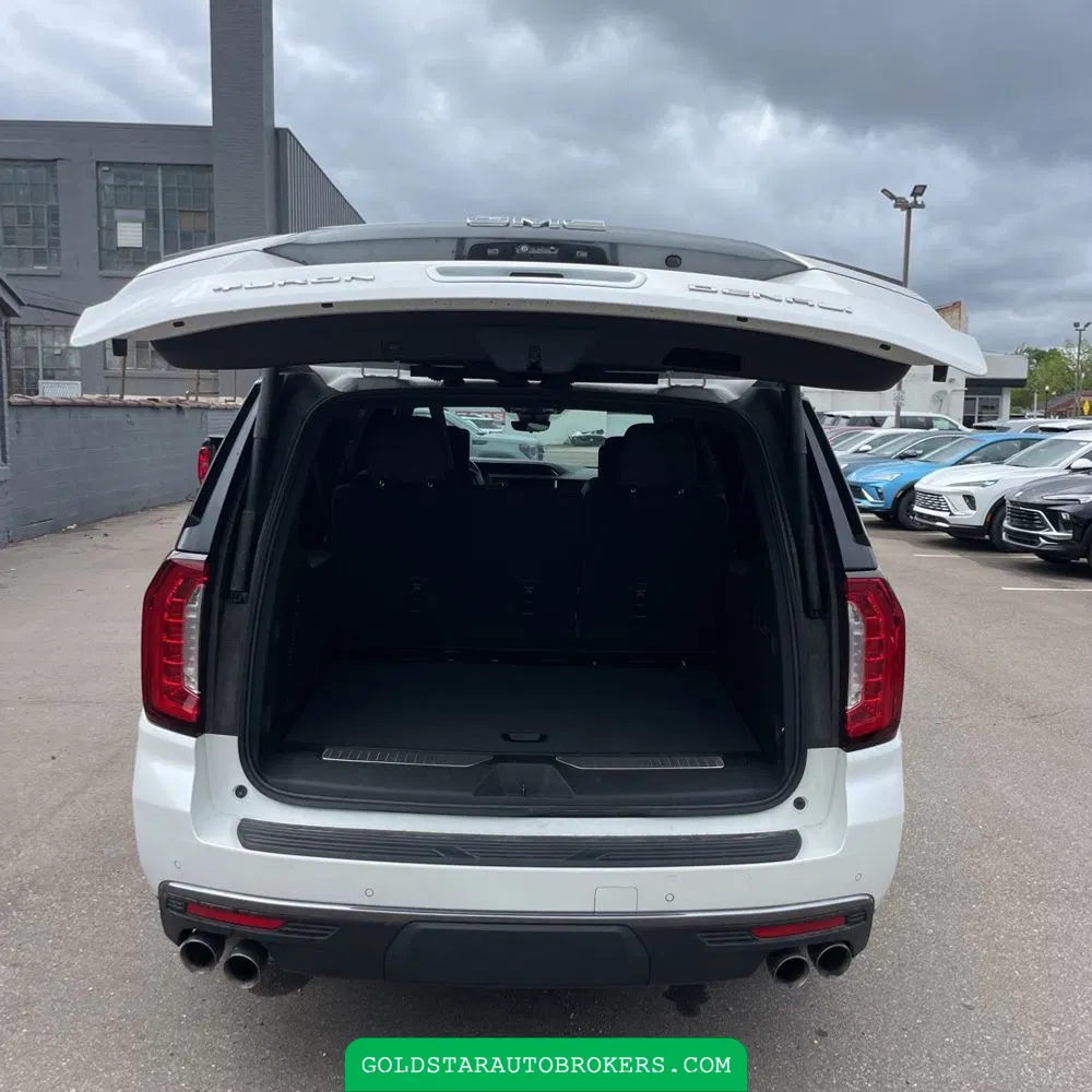 2023 GMC Yukon XL Denali Ultimate