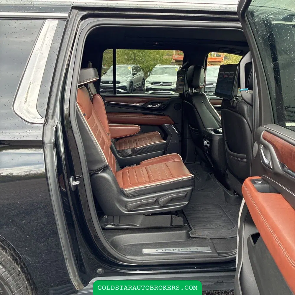 2023 GMC Yukon XL Denali Ultimate