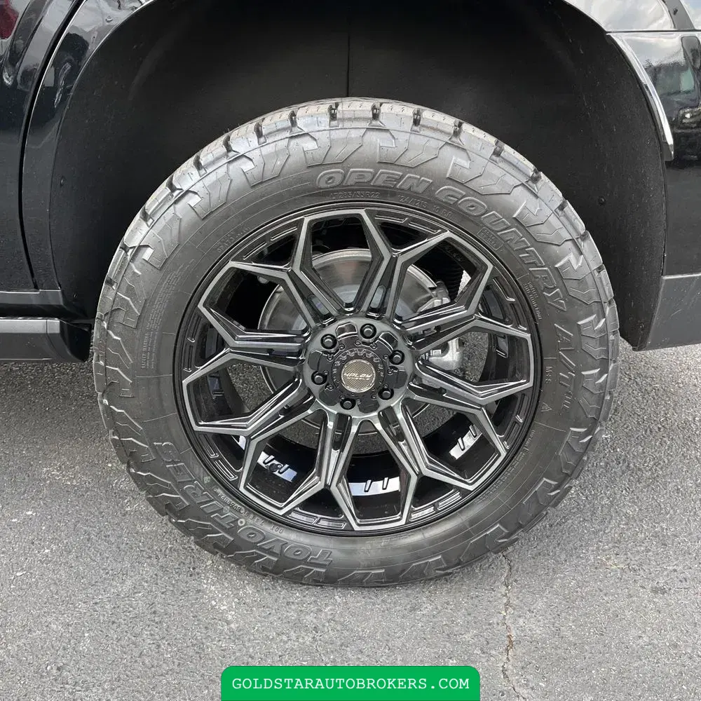 2025 GMC Yukon AT4 Ultimate