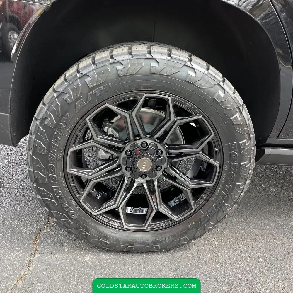 2025 GMC Yukon AT4 Ultimate