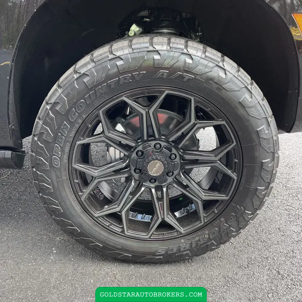 2025 GMC Yukon AT4 Ultimate