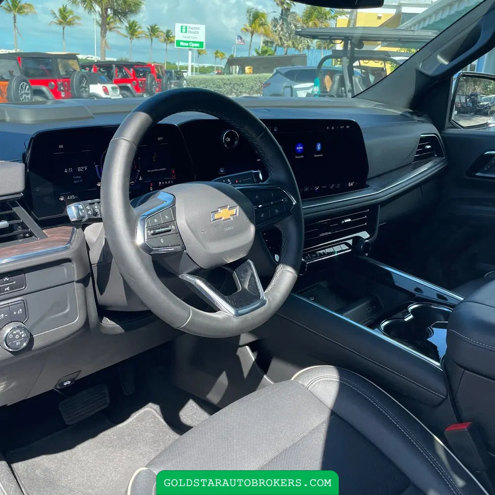 2025 Chevrolet Suburban Premier