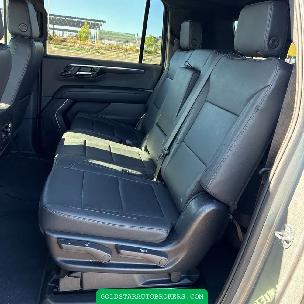 2025 Chevrolet Suburban Z71