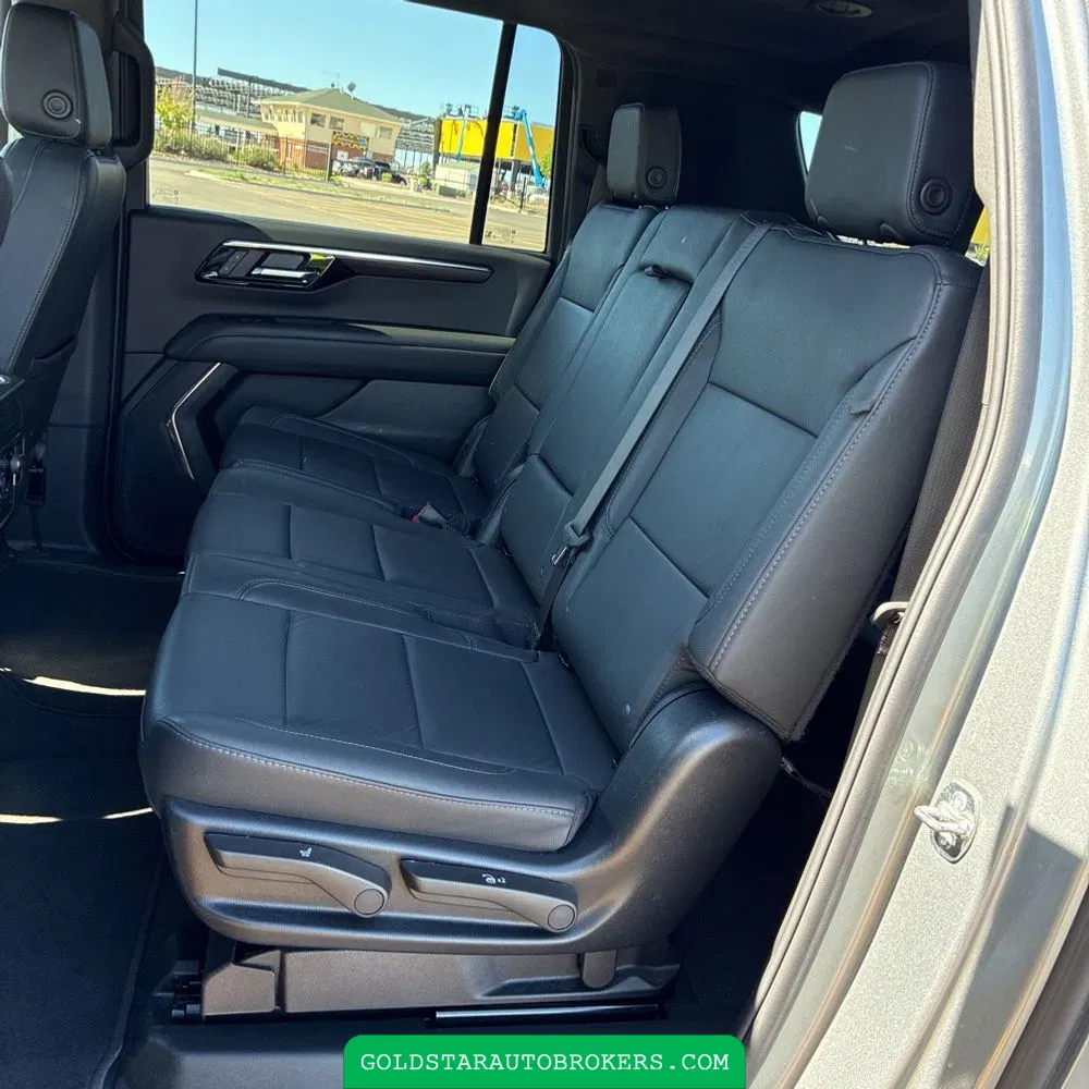 2025 Chevrolet Suburban Z71