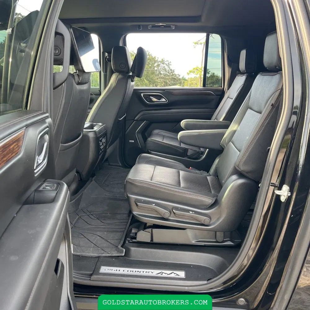 2023 Chevrolet Suburban High Country