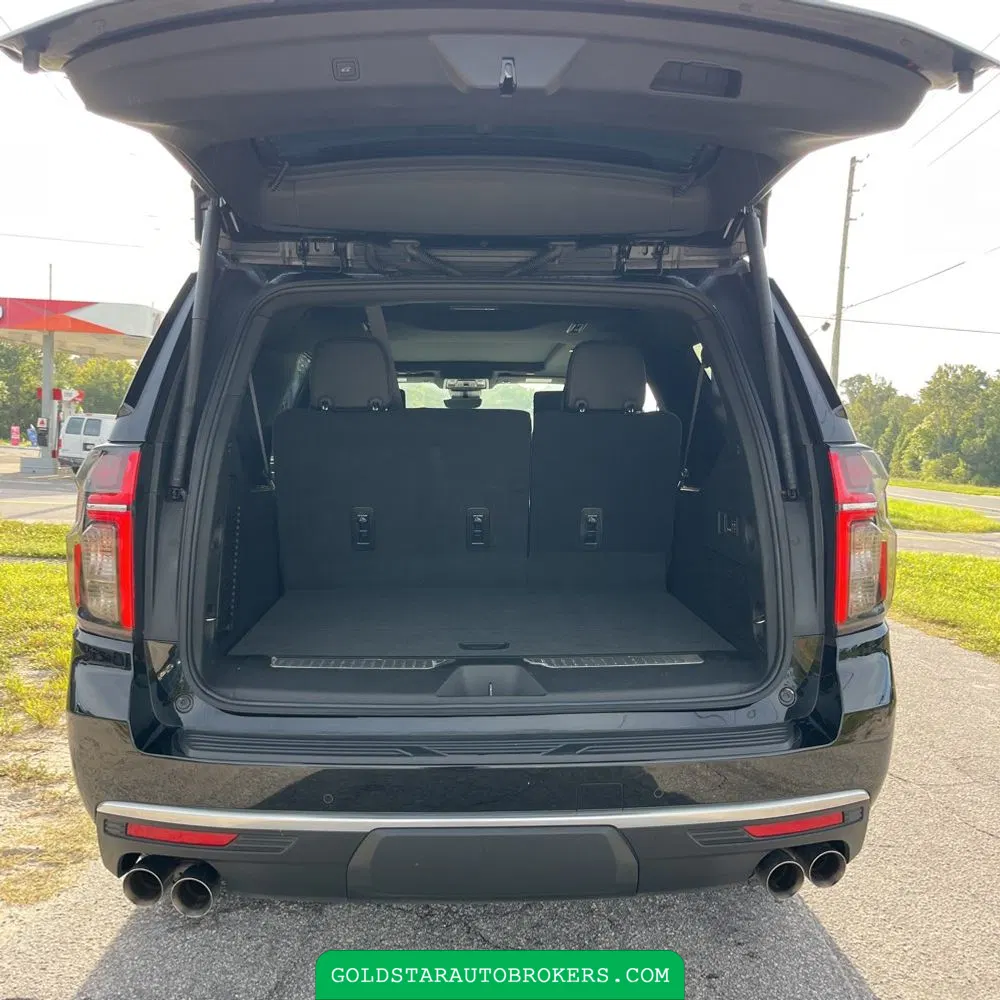 2023 Chevrolet Suburban High Country