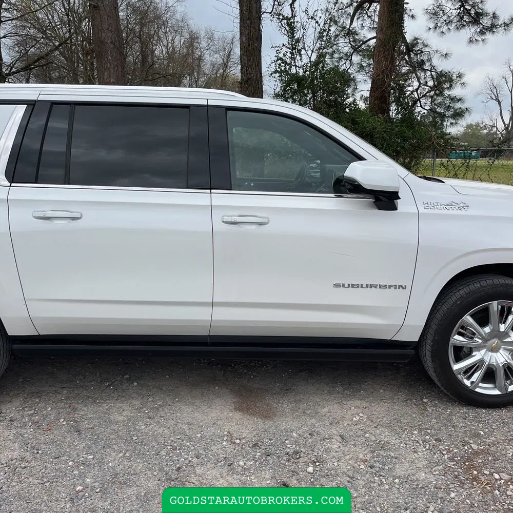 2023 Chevrolet Suburban High Country