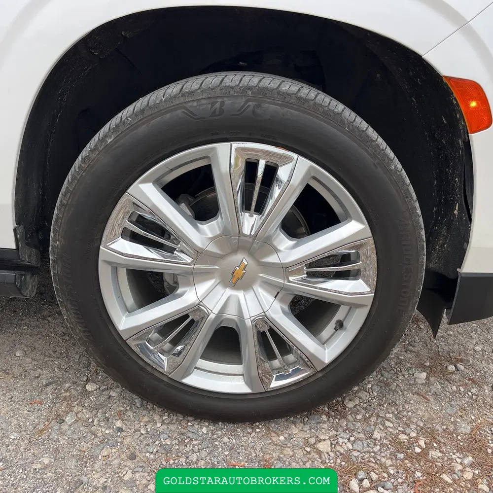 2023 Chevrolet Suburban High Country