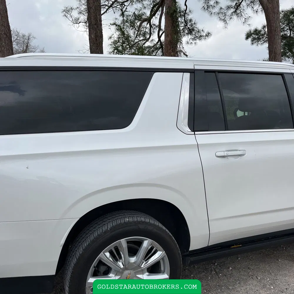 2023 Chevrolet Suburban High Country