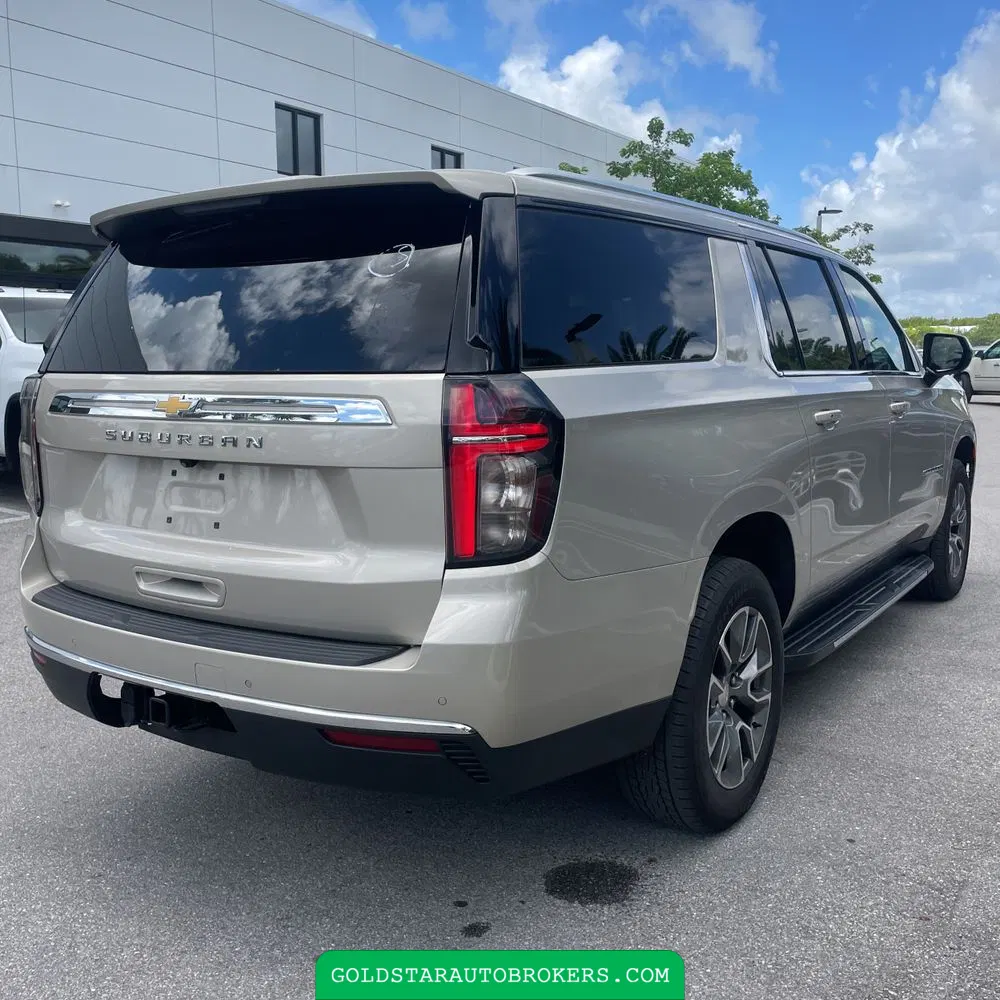 2024 Chevrolet Suburban LS