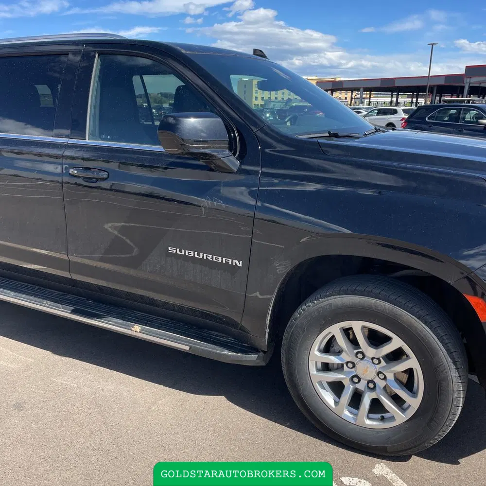 2024 Chevrolet Suburban LS