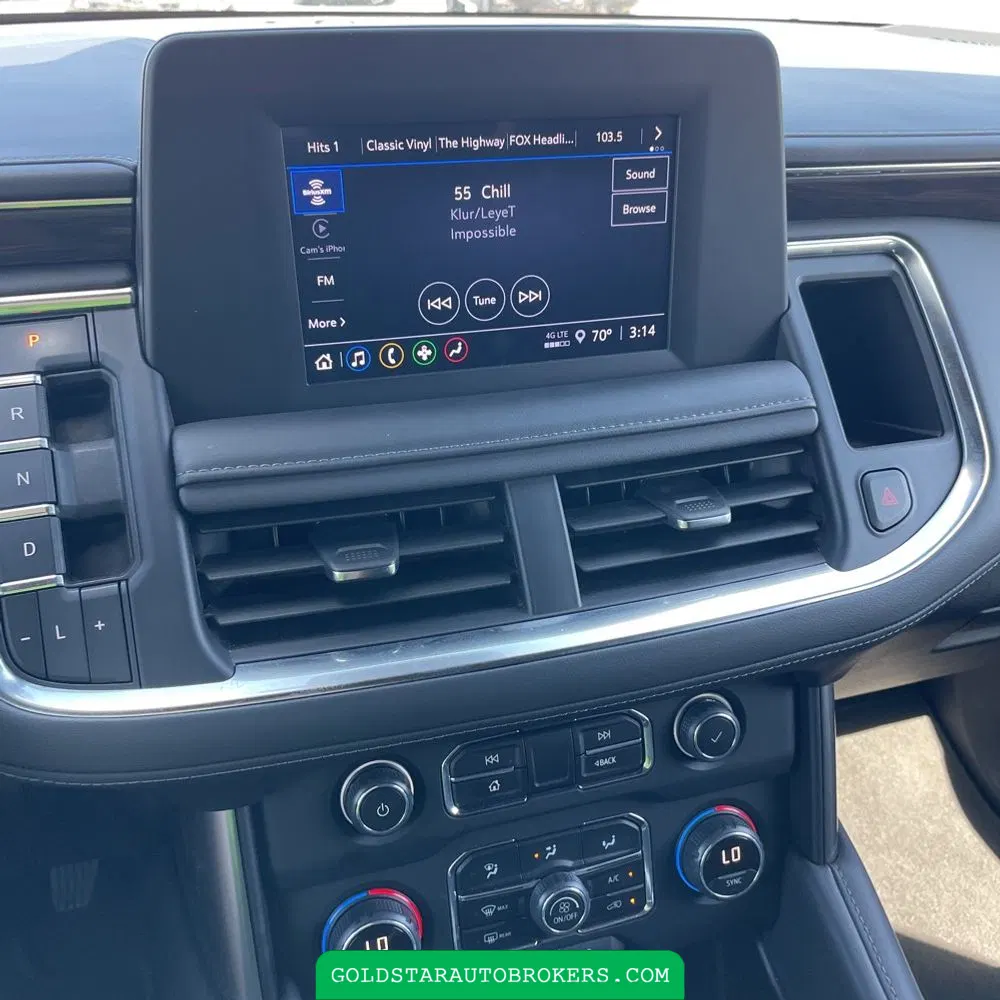 2024 Chevrolet Suburban LS