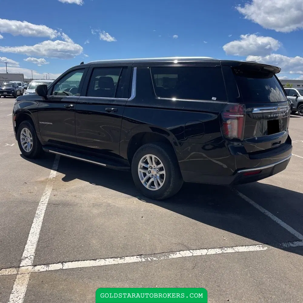 2024 Chevrolet Suburban LS