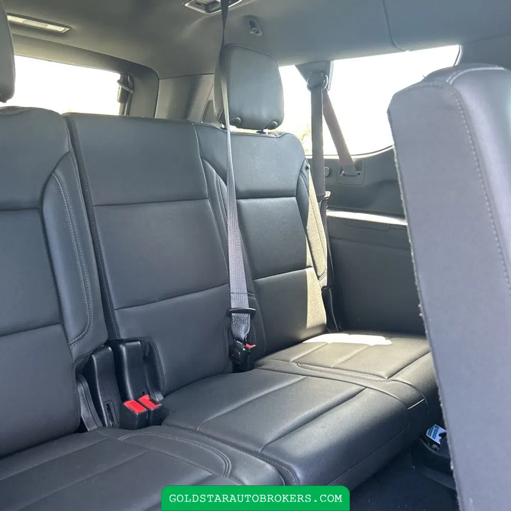 2024 Chevrolet Suburban LT