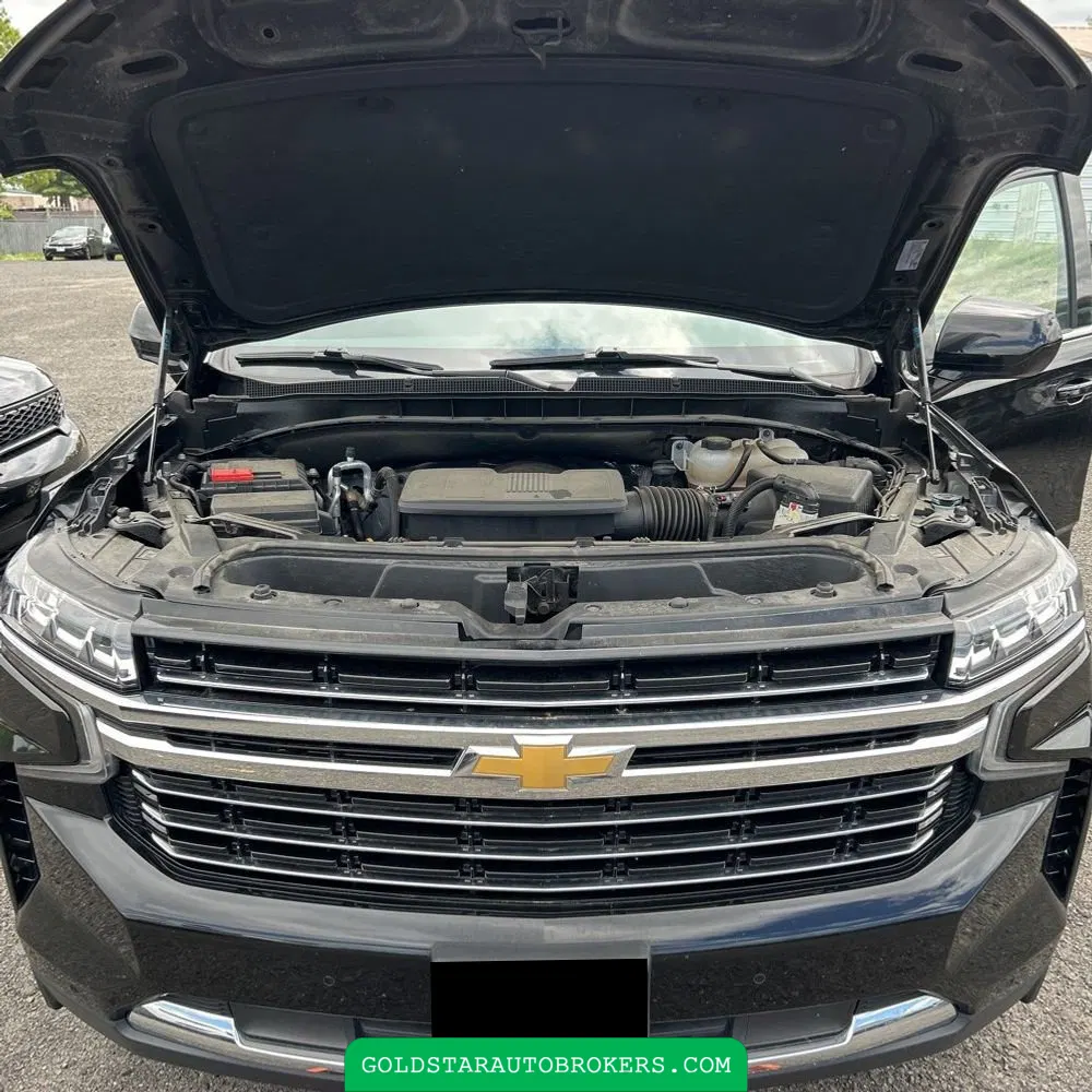 2024 Chevrolet Suburban LT