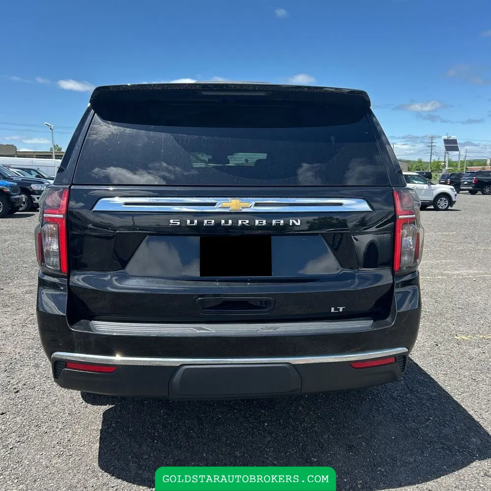 2024 Chevrolet Suburban LT