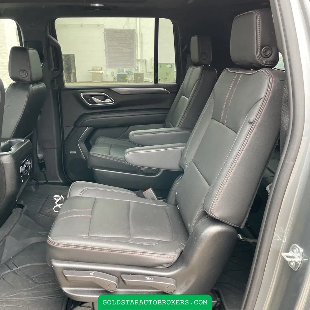 2022 Chevrolet Suburban RST