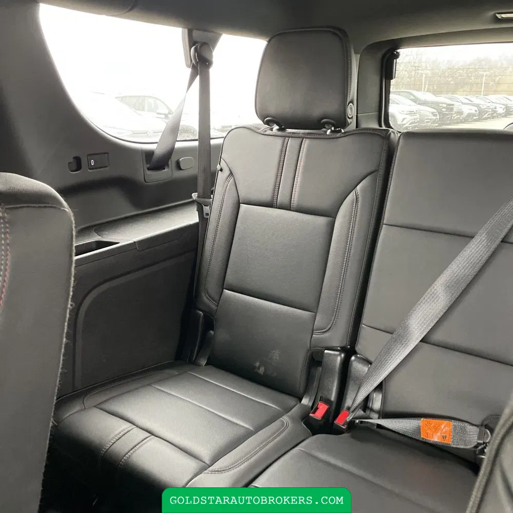 2022 Chevrolet Suburban RST