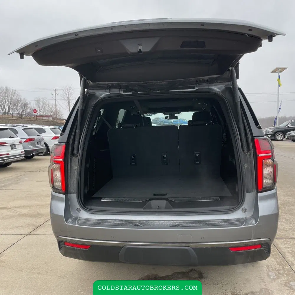 2022 Chevrolet Suburban RST