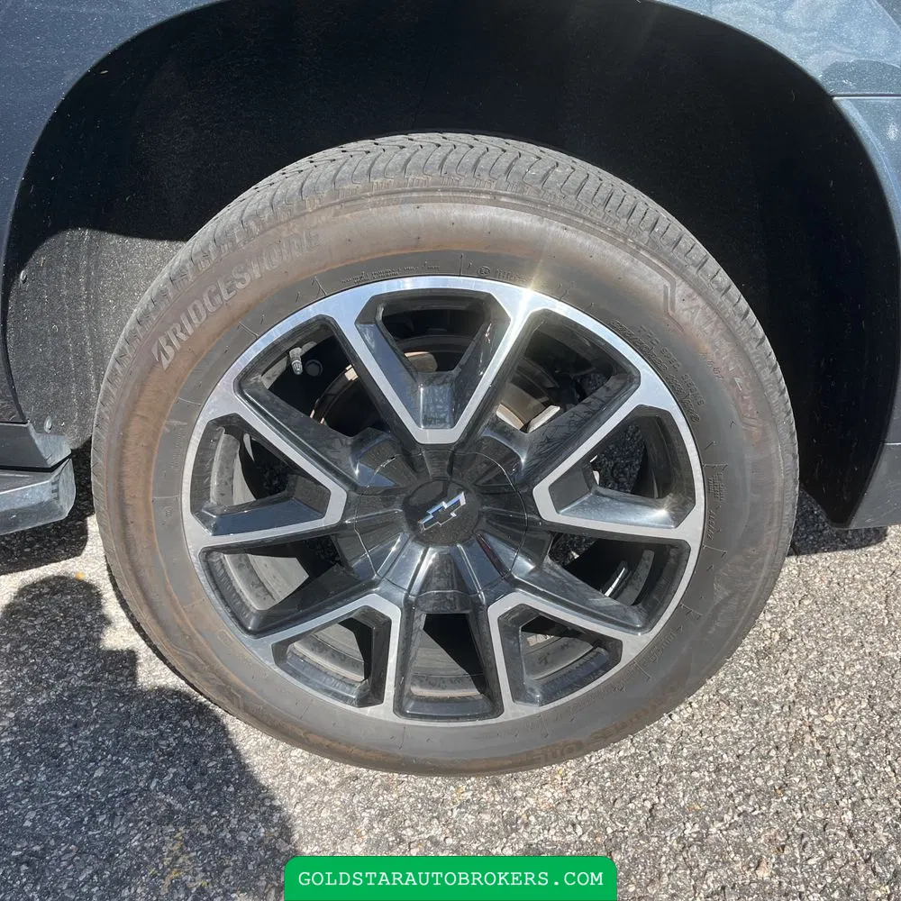 2022 Chevrolet Suburban RST
