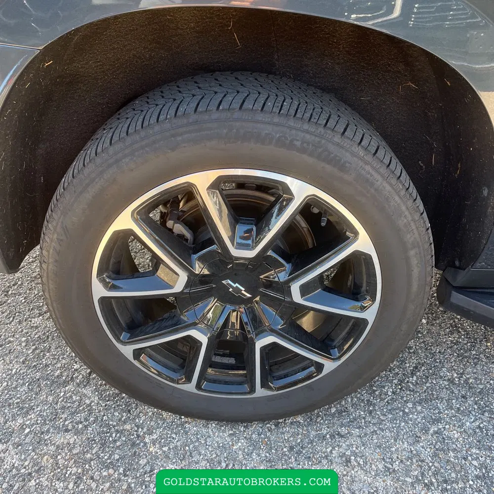 2022 Chevrolet Suburban RST