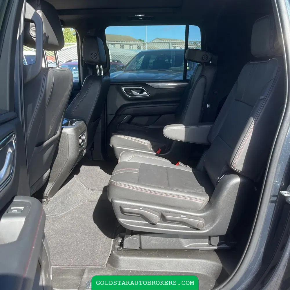 2022 Chevrolet Suburban RST