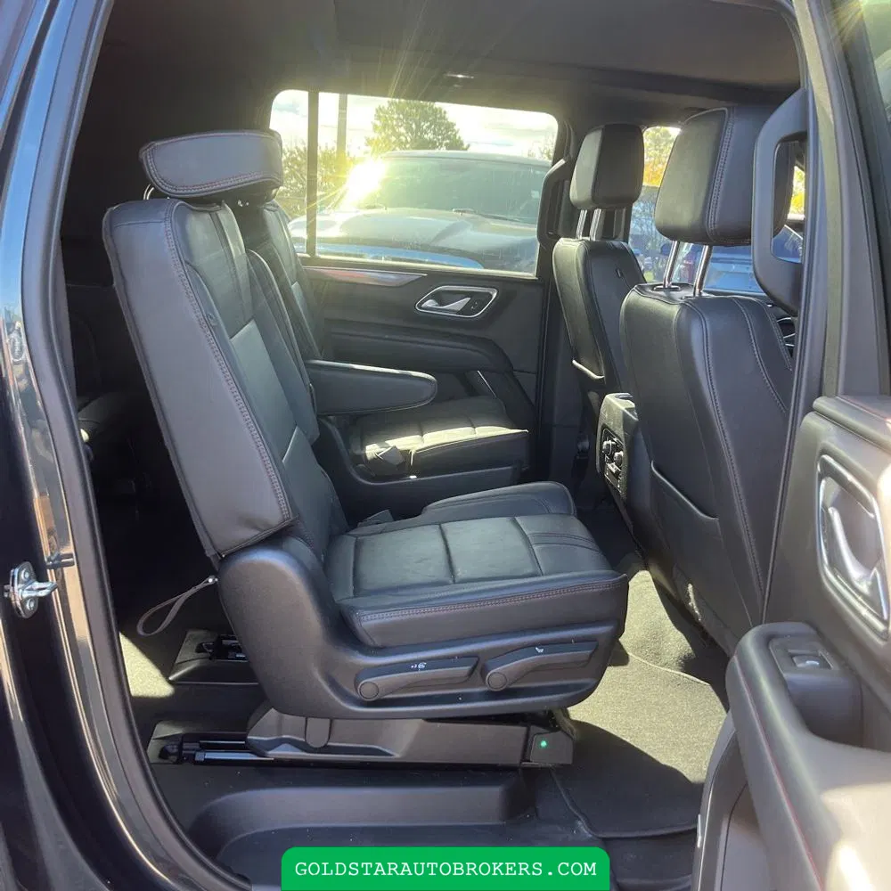 2022 Chevrolet Suburban RST