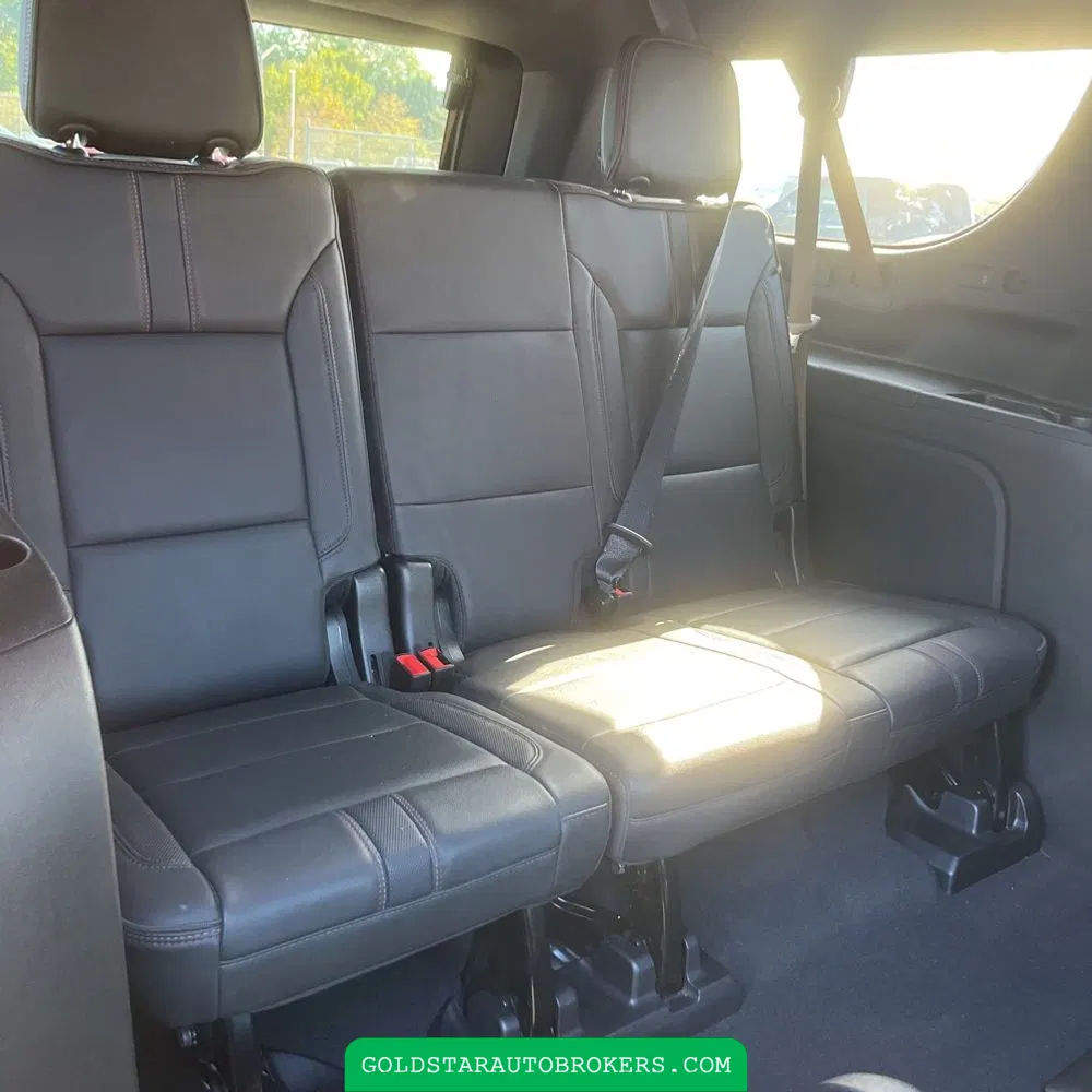 2022 Chevrolet Suburban RST