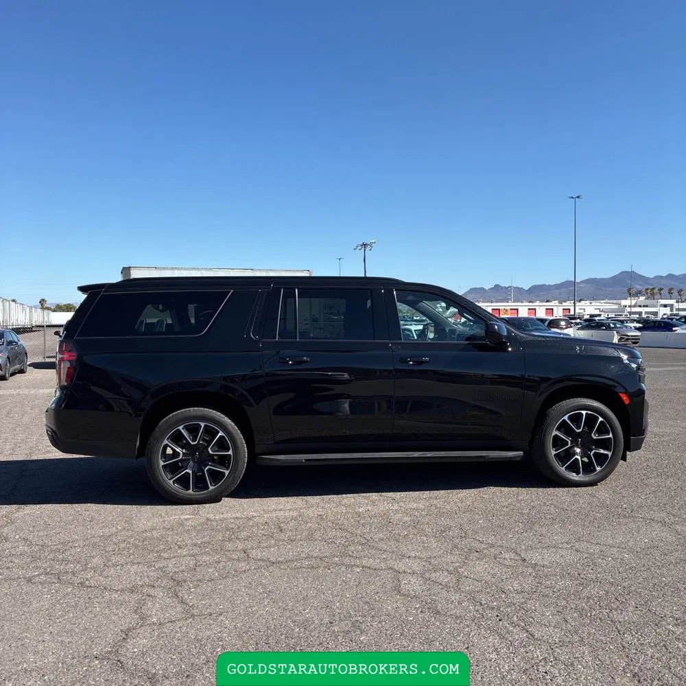 2024 Chevrolet Suburban RST