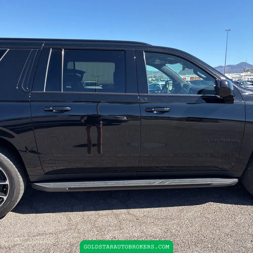2024 Chevrolet Suburban RST