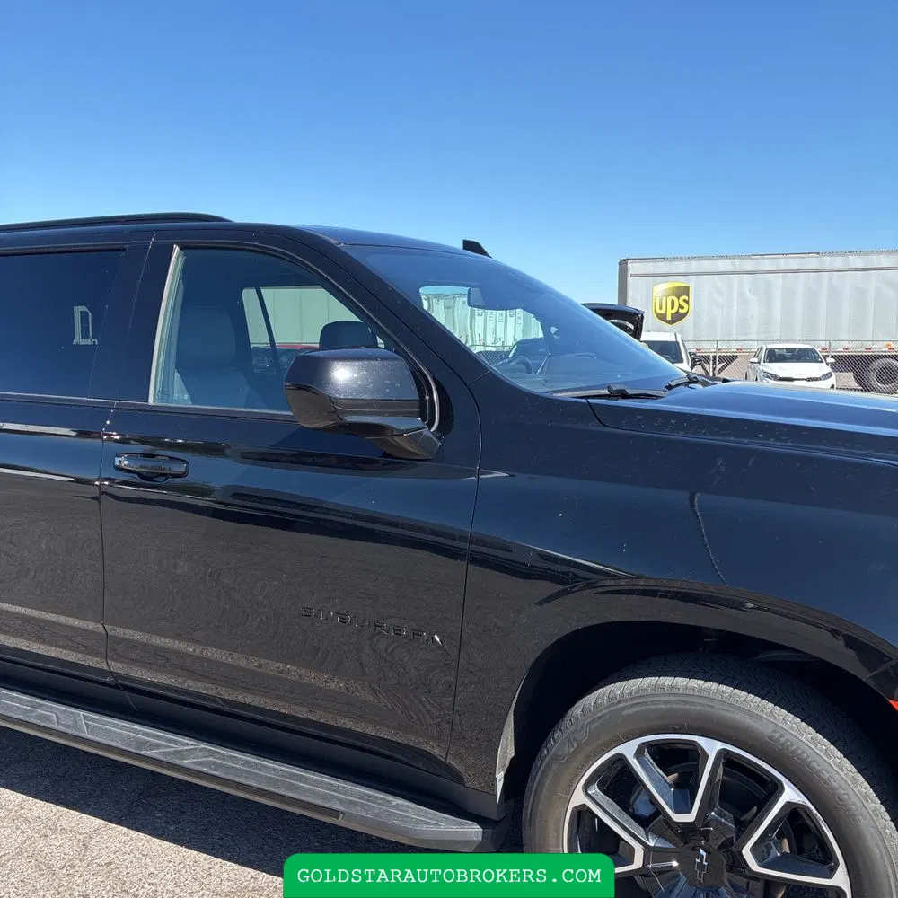 2024 Chevrolet Suburban RST
