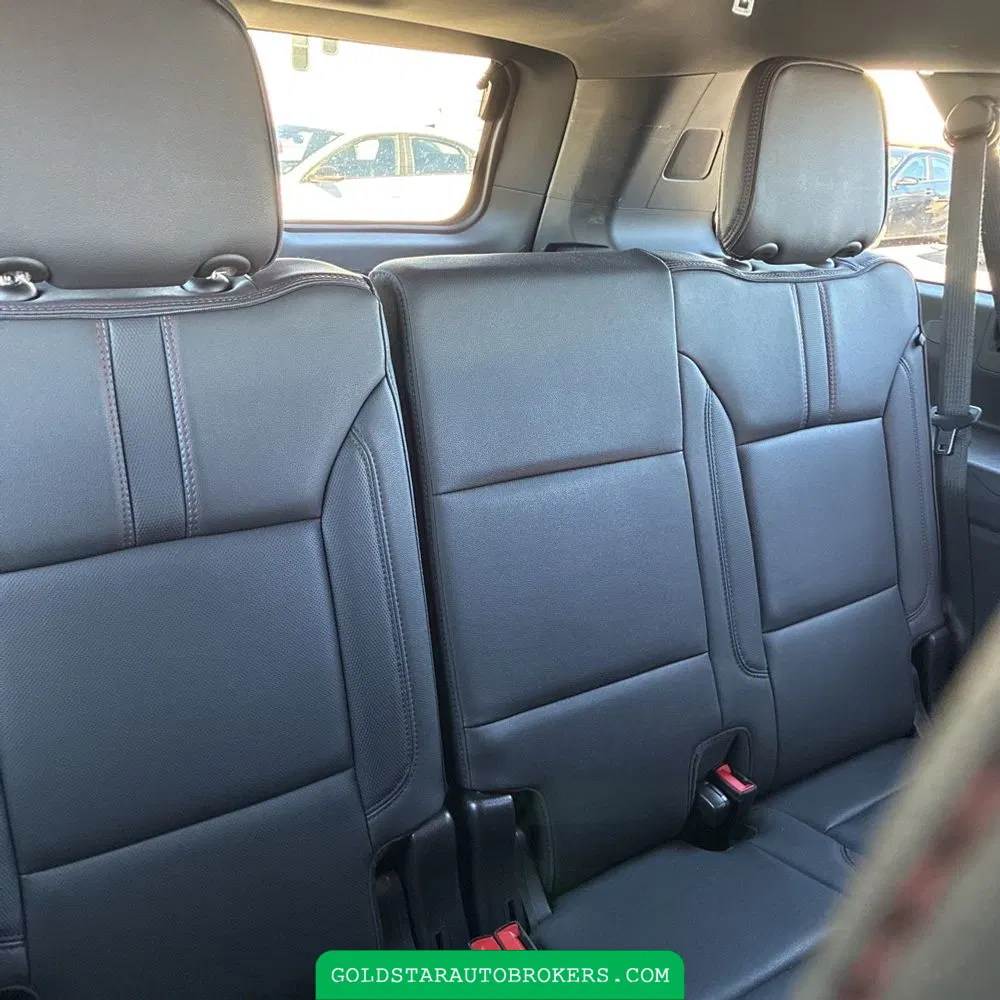 2024 Chevrolet Suburban RST