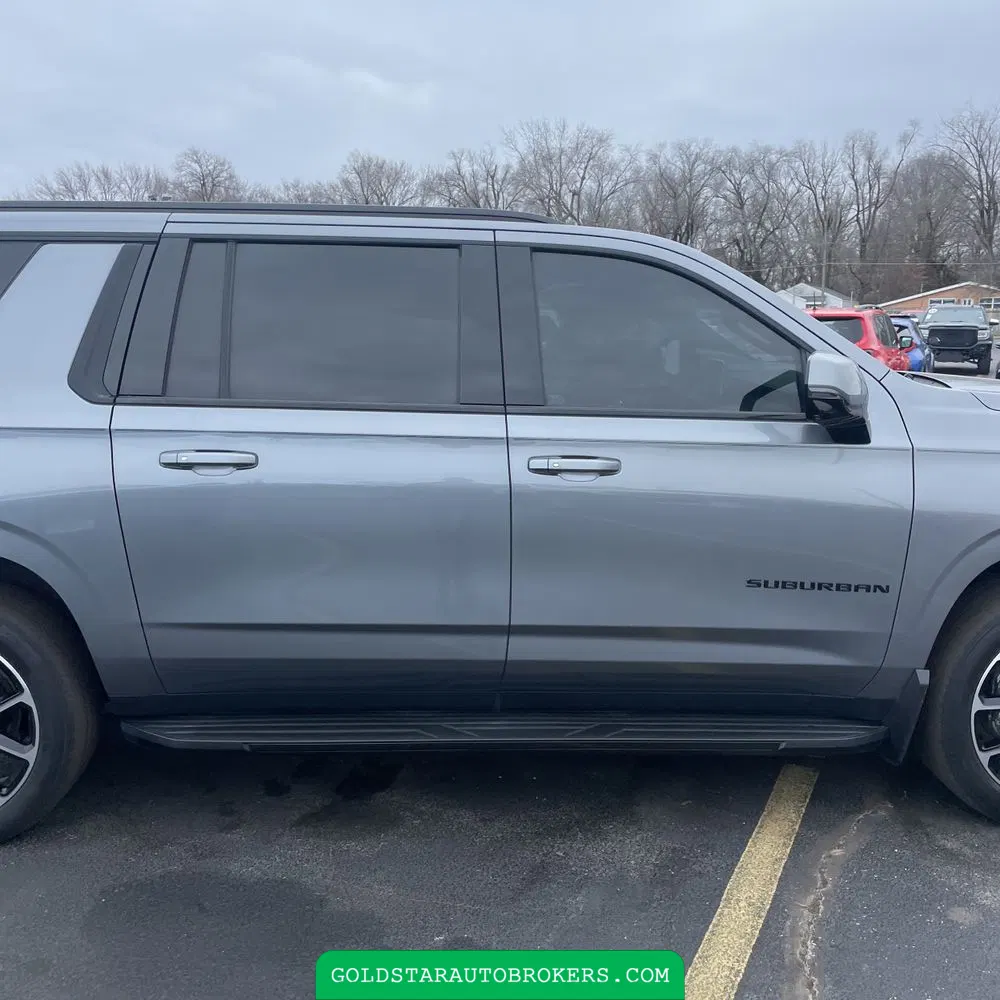 2021 Chevrolet Suburban RST