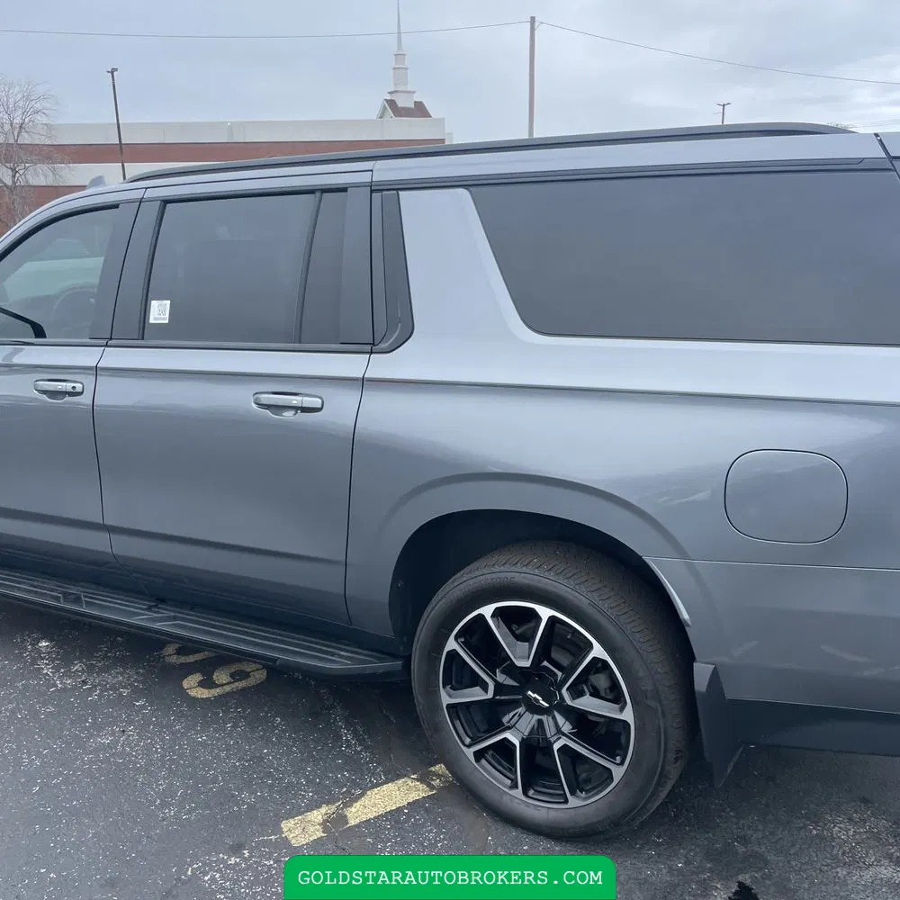 2021 Chevrolet Suburban RST