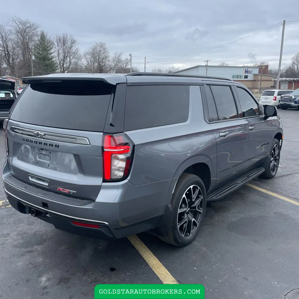 2021 Chevrolet Suburban RST