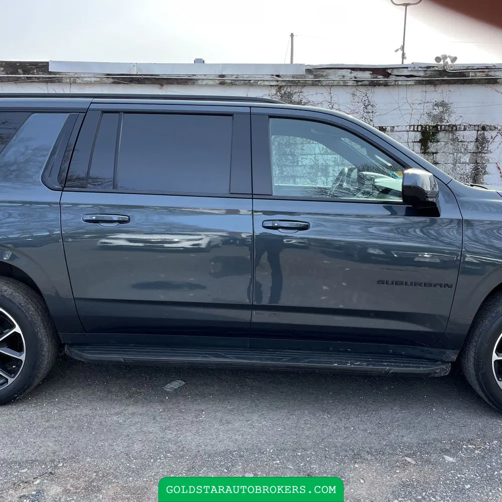 2021 Chevrolet Suburban RST