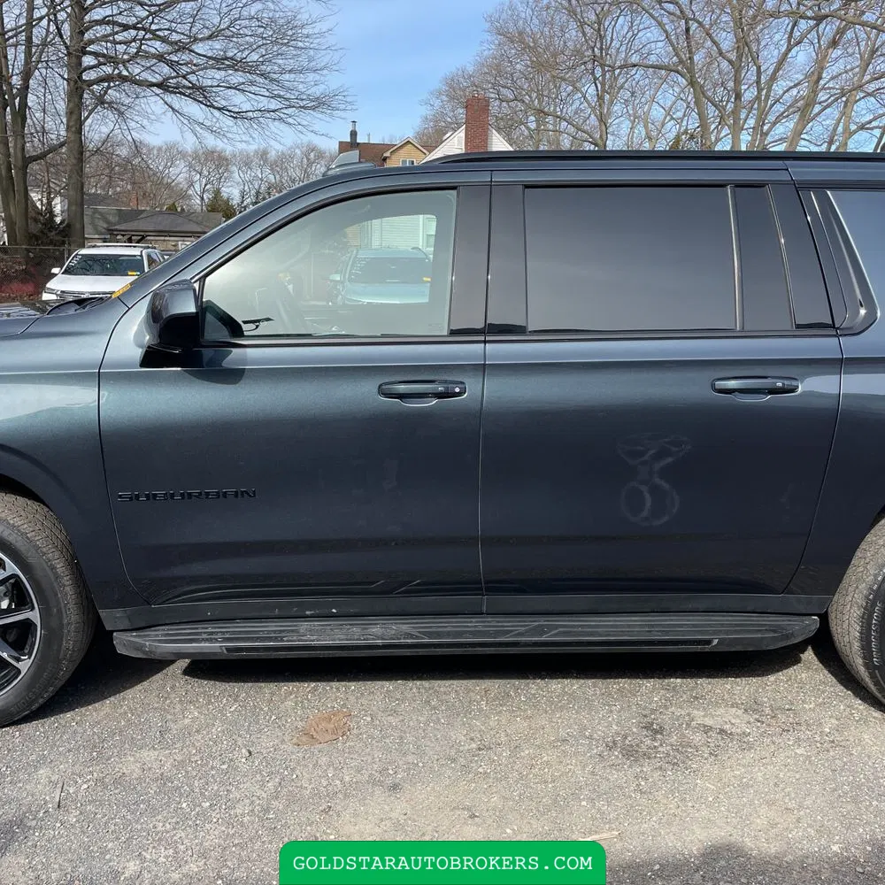 2021 Chevrolet Suburban RST