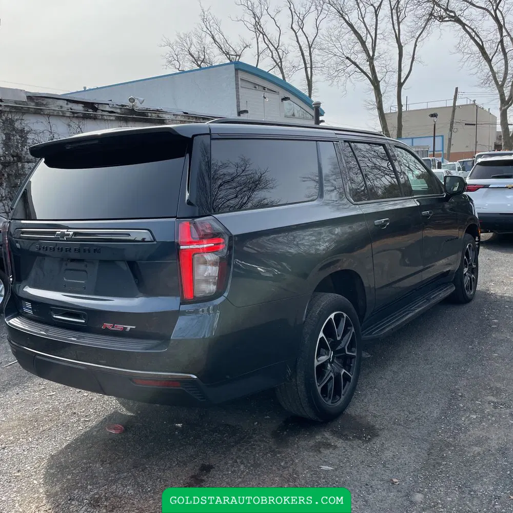 2021 Chevrolet Suburban RST