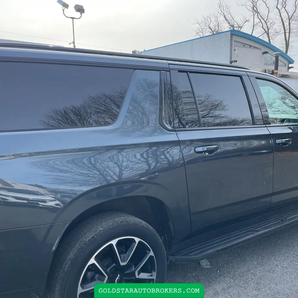 2021 Chevrolet Suburban RST