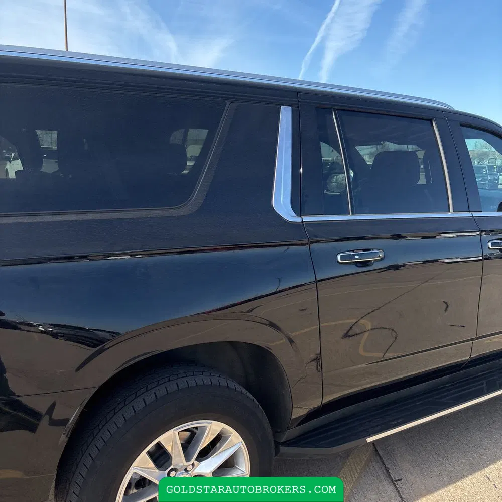 2023 Chevrolet Suburban Premier